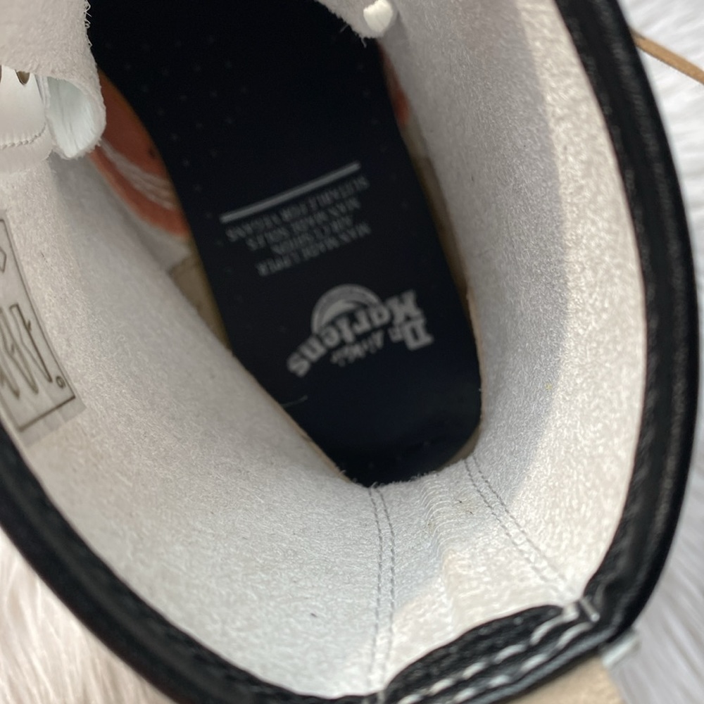 SALE!! DR MARTENS 1460 Vegan Combat Boots white black - Picture 8 of 9